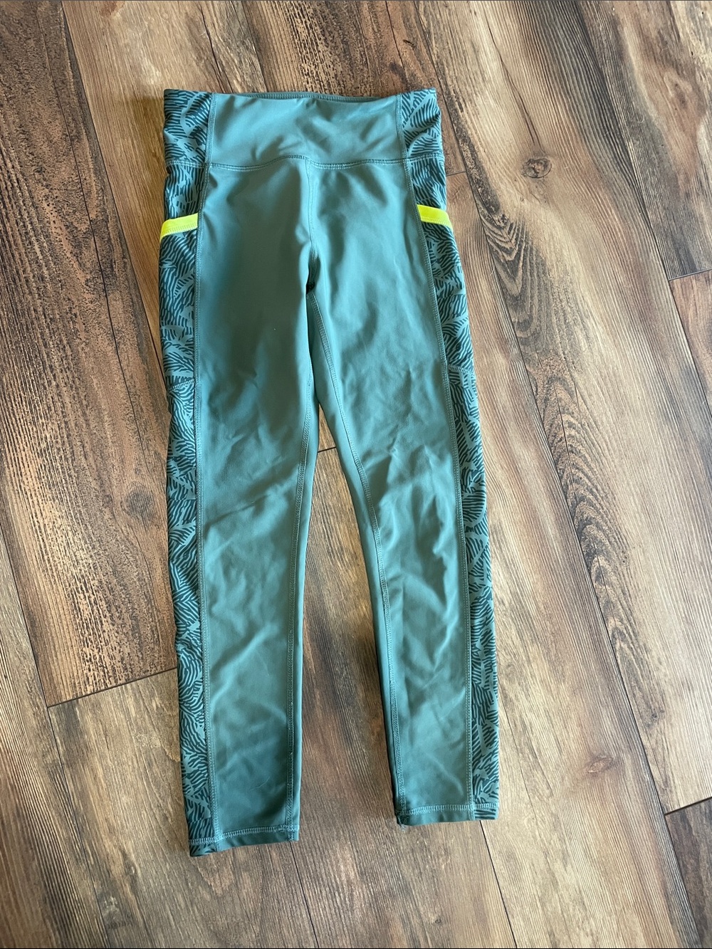 Old Navy Olive Green Leggings with Pockets